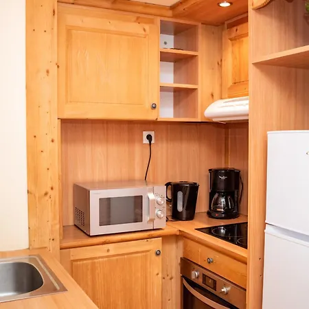 アパート Avec Balcon, Pour 6 Personnes, Animaux Acceptes, Parking Inclus - Fr-1-504-192