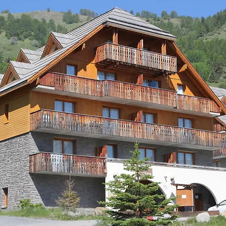 Avec Balcon, Pour 6 Personnes, Animaux Acceptes, Parking Inclus - Fr-1-504-192 *